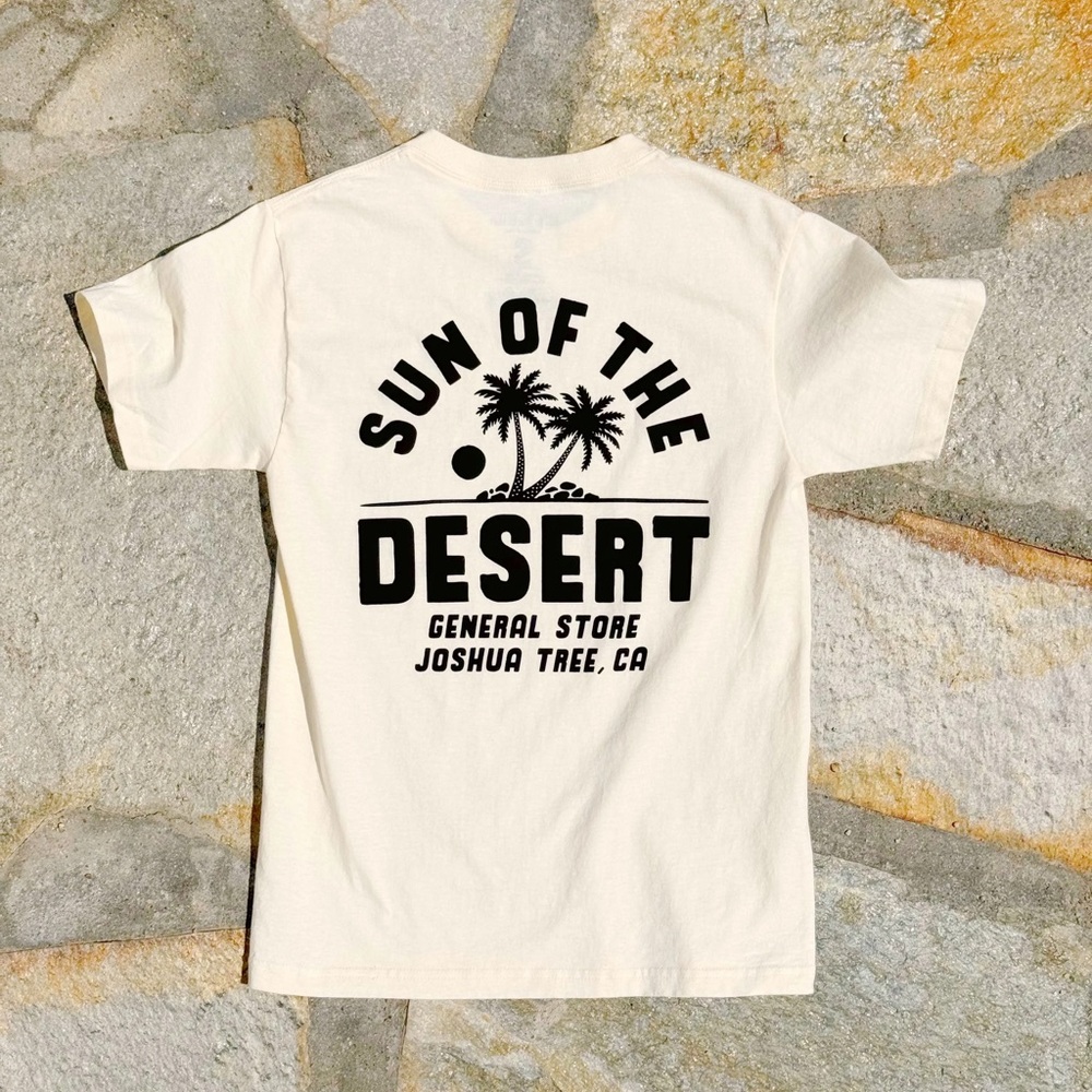 *NWT* Sun of the Desert 29 Palms Snake T-Shirt